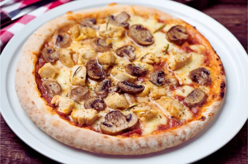 Chicken Mushroom Pizza: A Delicious Homemade Delight